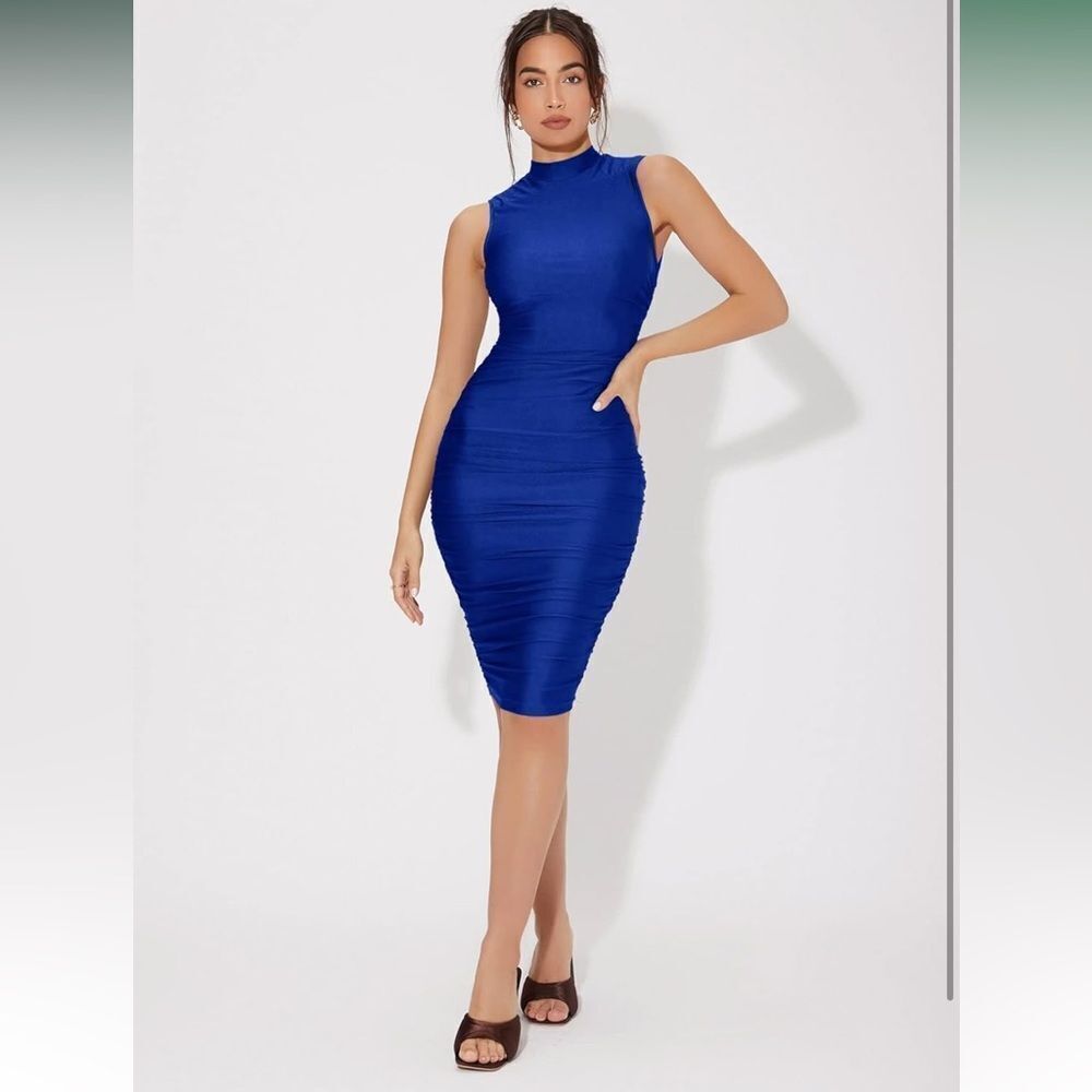 Women's Solid Sleeveless Mock Neck Knee Length Ruched Bodycon Dress Blue Solid L